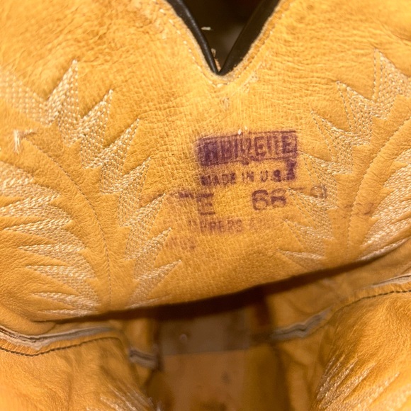 Leather cowboy boots - Picture 9 of 13